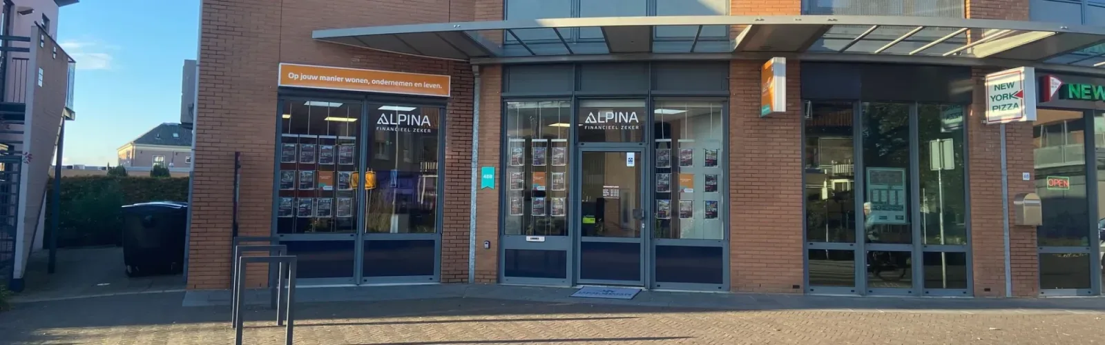 Team foto van Alpina Duiven