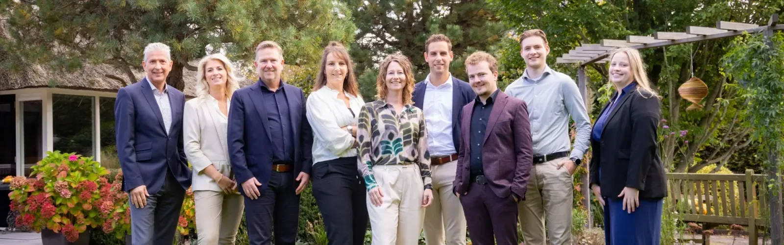 Team foto van Alpina (Voorheen Verheul Makelaardij)