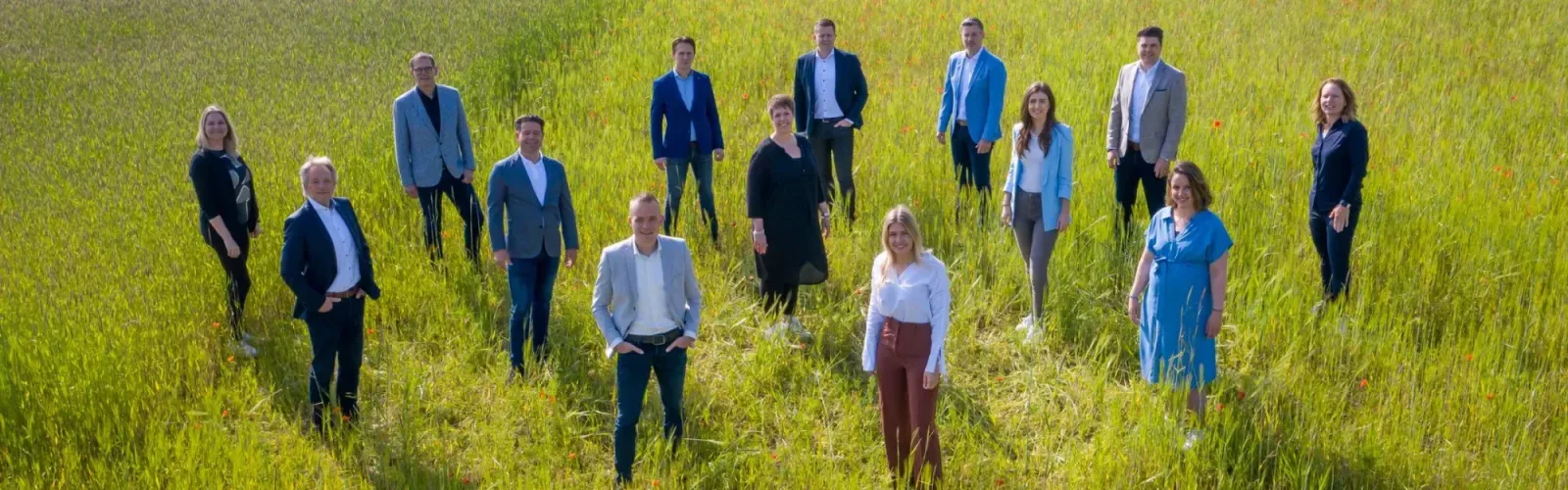 Team foto van Alpina Zevenaar (Voorheen Heilbron Makelaardij)