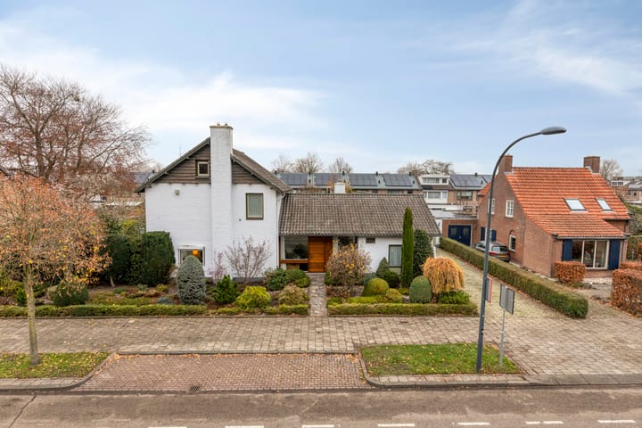 Foto van woning Ambrosiusweg 31, Waalwijk