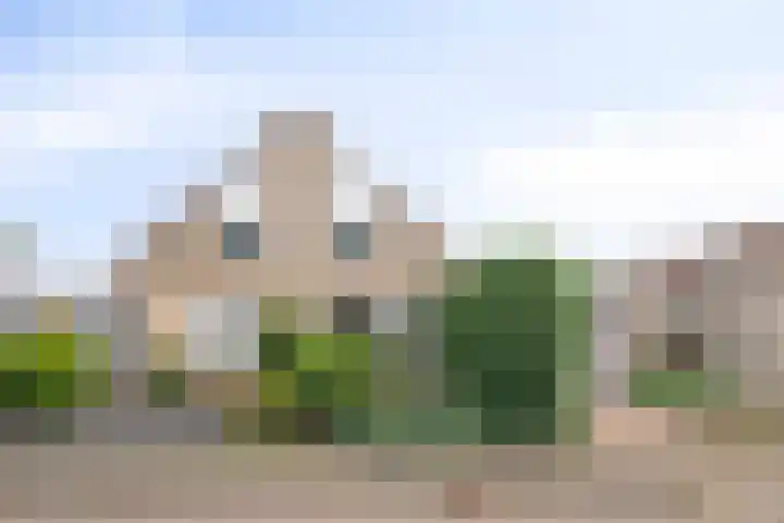 Amer 8 Helmond thumbnail 6