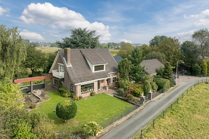 Angerensestraat 16 in Gendt foto