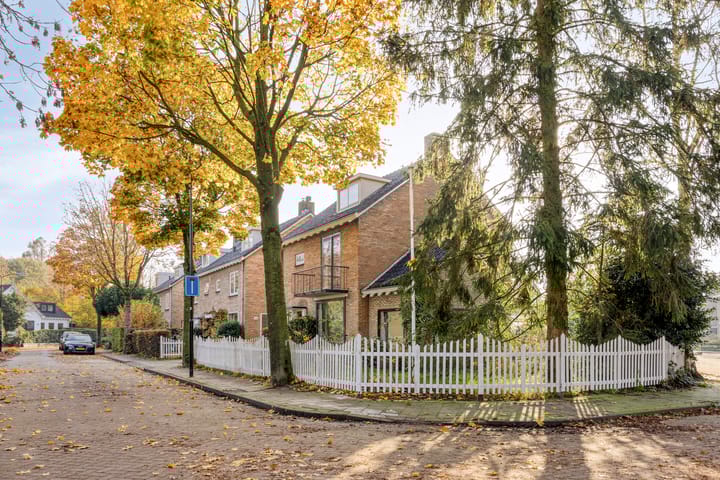 Angsteloord 36 in Abcoude