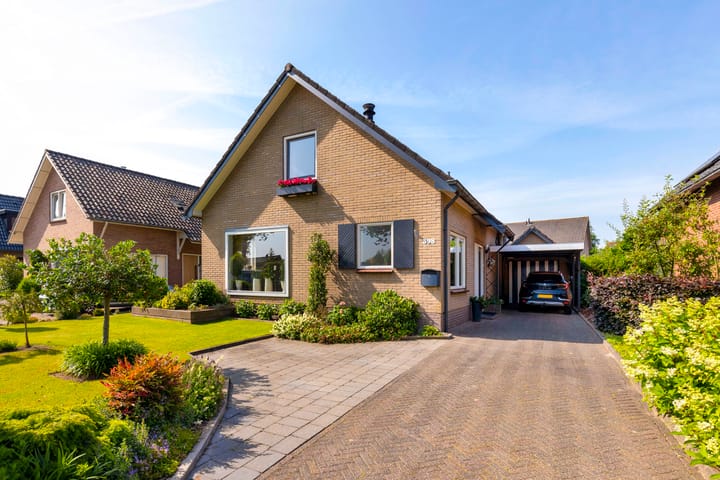 Anklaarseweg 398 in Apeldoorn foto