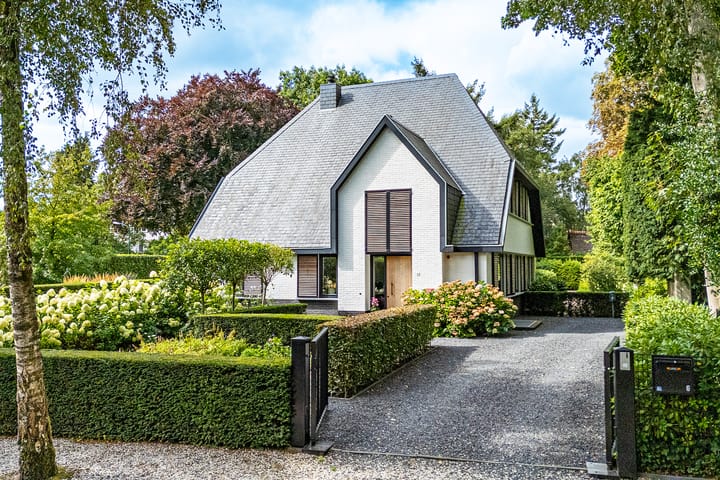 Anna Paulownalaan 6 in Baarn