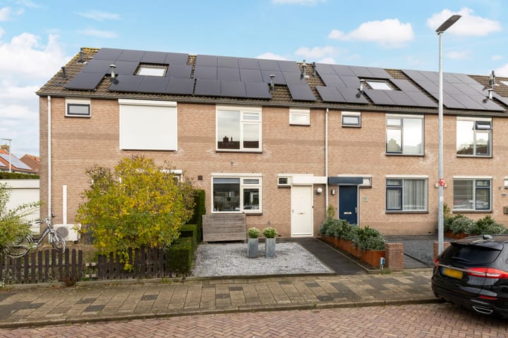 Anton Mauvestraat 44 in Woerden foto