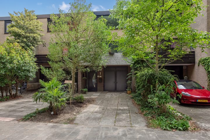 Antoon Coolenlaan 45 in Delft foto