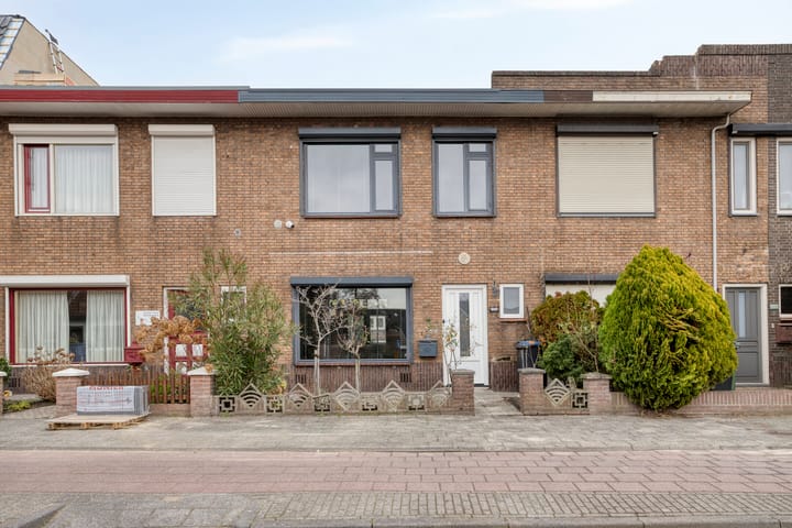 Antwerpsestraatweg 203 in Bergen op Zoom foto