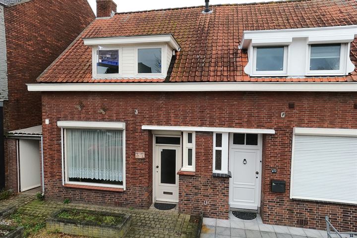 Antwerpsestraatweg 375 in Bergen op Zoom foto