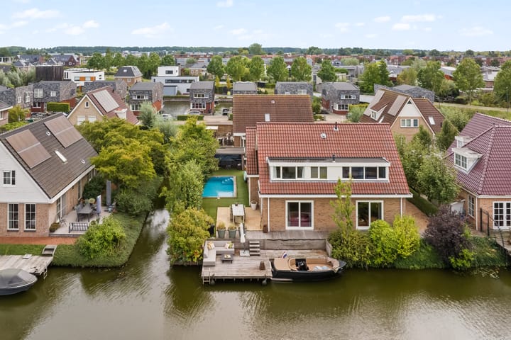 Aper Bouwmankade 11 in Rotterdam foto