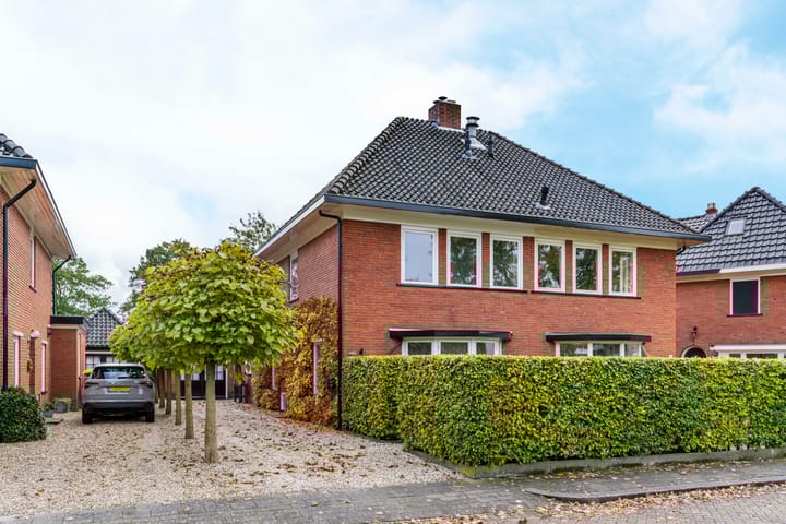 Asselsestraat 279 in Apeldoorn