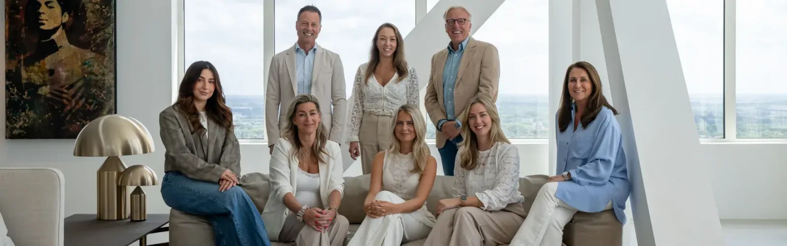 Team foto van At Home Makelaardij