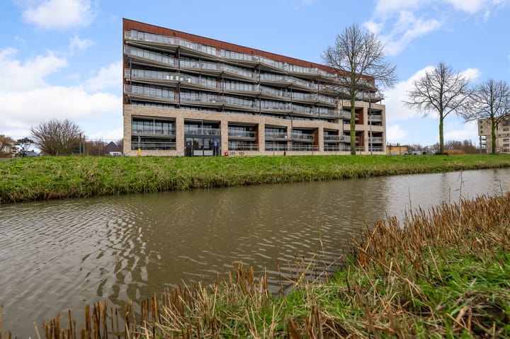 Aziëlaan 329 in Alphen aan den Rijn foto