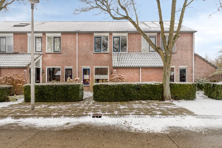 B.A.A. Engelbertinklaan 132 in Oldenzaal foto