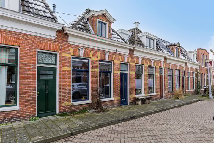 Baanstraat 23 in Groningen foto