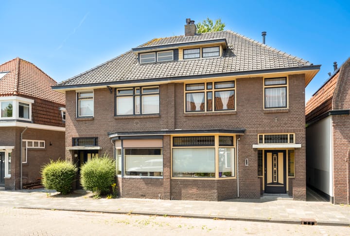 Baardwijksestraat 14 in Waalwijk foto