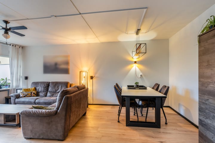 Bachplein 344 in Schiedam foto