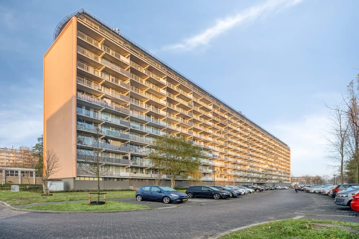 Bachplein 451 in Schiedam foto