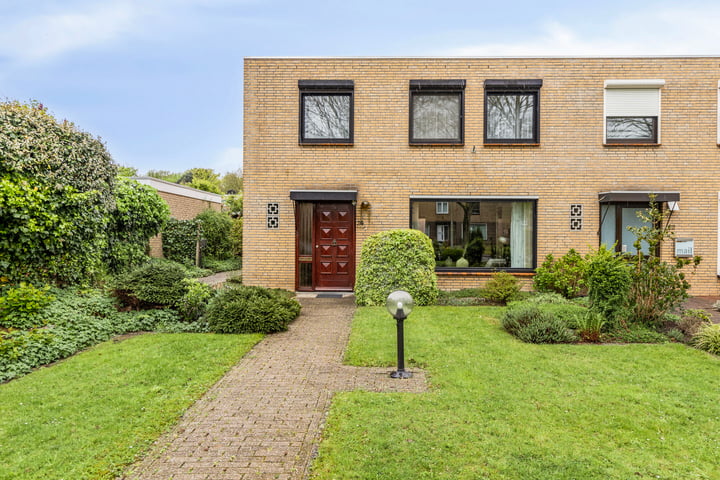 Bachstraat 24 in Geleen