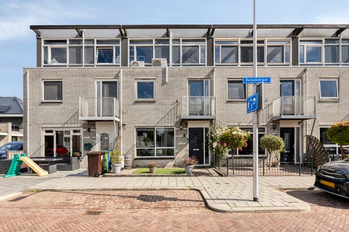 Baljuwstraat 3 in Alphen aan den Rijn foto