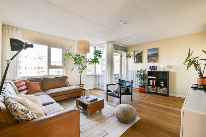 Barbusselaan 214 in Amsterdam foto