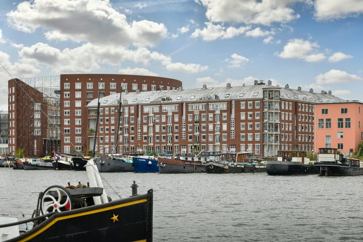 Barcelonaplein 143 in Amsterdam foto