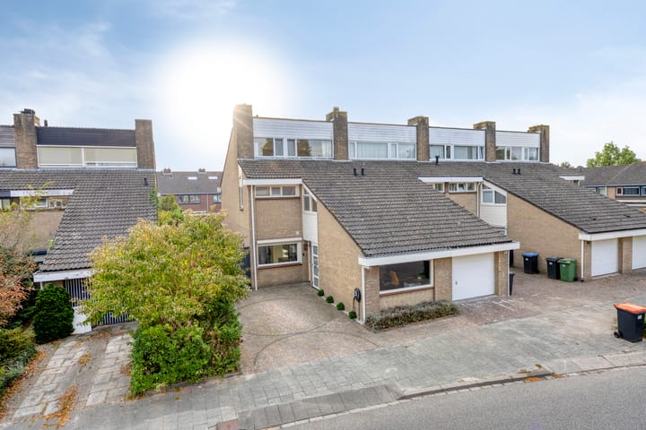 Barietdijk 106 in Roosendaal foto