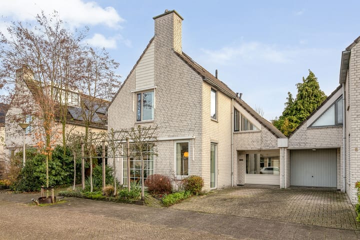 Barnsteen 10 in Eindhoven foto