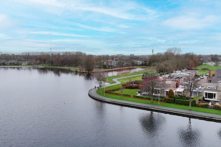 Barnsteenstraat 83 in Alphen aan den Rijn foto