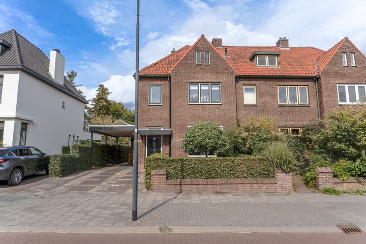 Bavelselaan 125 in Breda foto