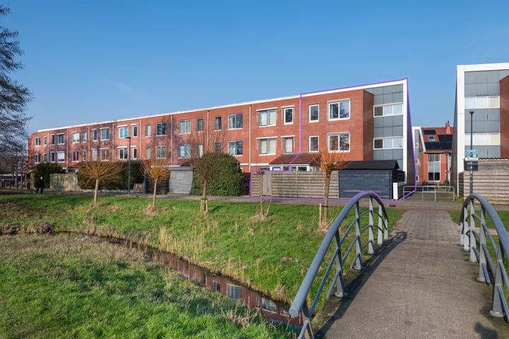 Bazillehof 32 in Hoorn foto