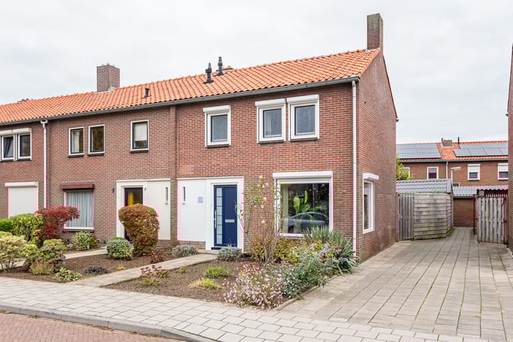 Beatrixstraat 11 in Dinxperlo foto