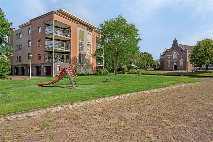 Beatrixstraat 20 in Sneek foto
