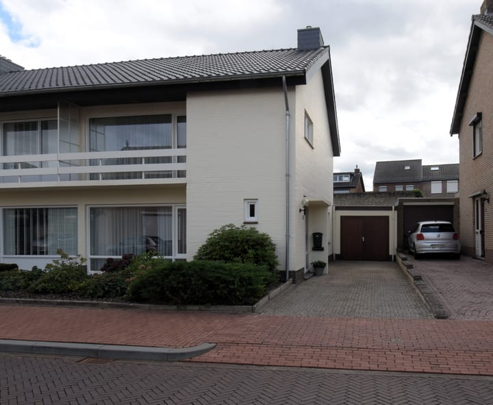 Beatrixstraat 3 in Bocholtz foto