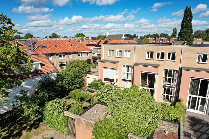 Beatrixstraat 4 in Sneek foto