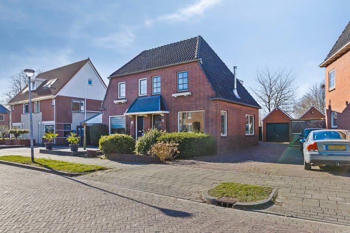 Beatrixstraat 4 in Veendam foto