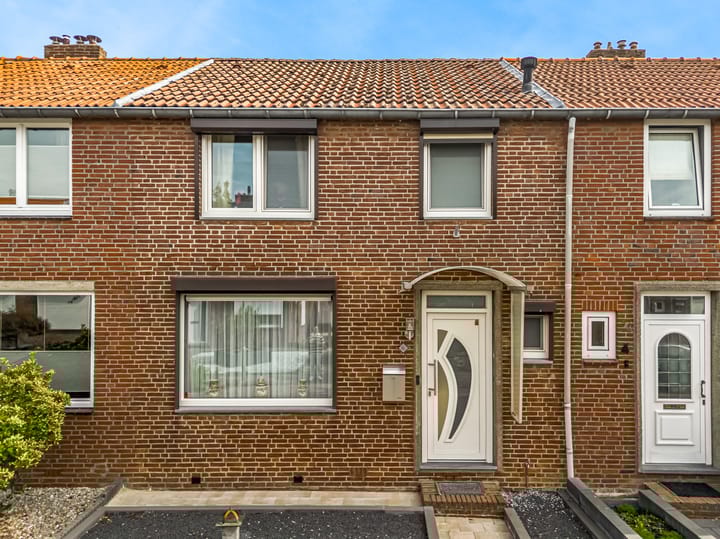 Beatrixstraat 6 in Puth foto