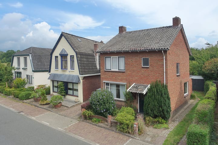 Beckumerstraat 192 in Enschede foto