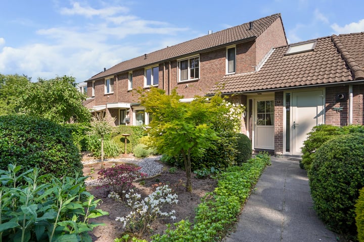 Beeklaan 82 in Tilburg foto