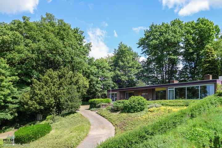 Beekstraat 28 in Beesel foto