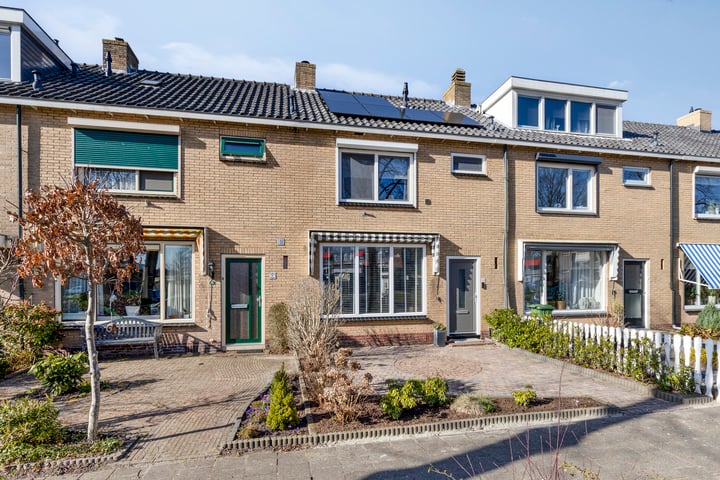 Beemsterstraat 26 in Assendelft foto