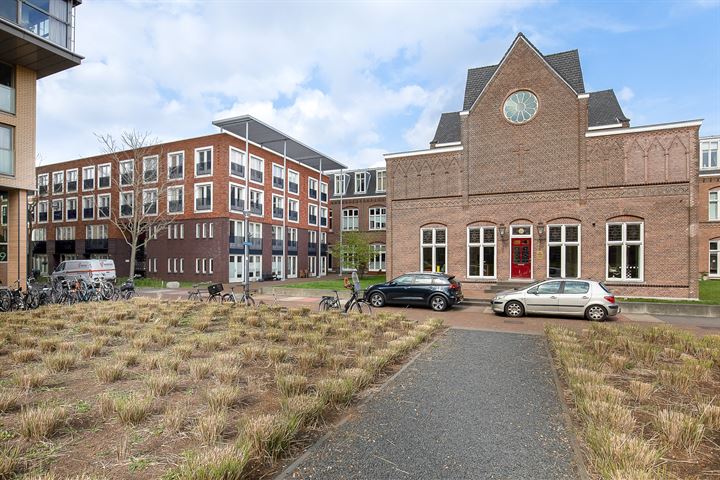 Bellevuelaan 32 in Haarlem foto