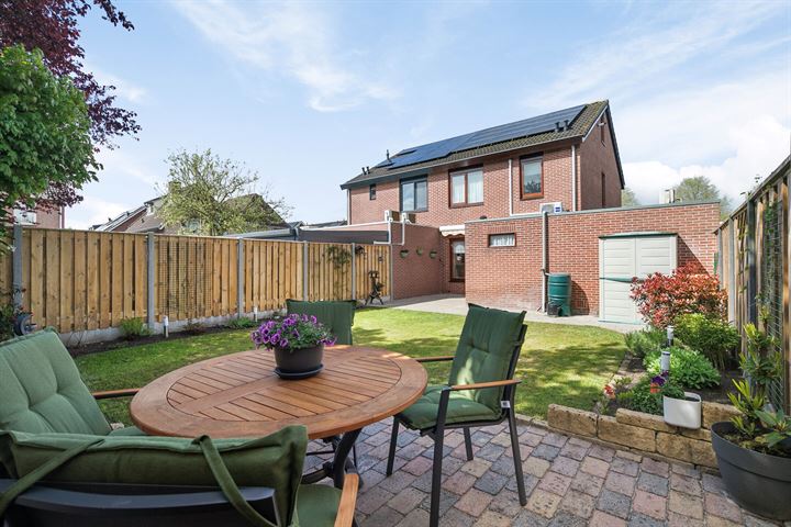 Bellinckhof 108 in Hengelo foto