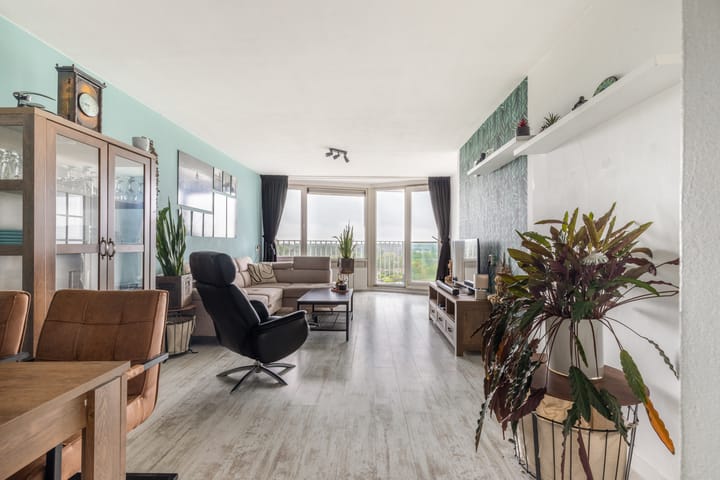 Beneluxlaan 503 in Heemskerk foto