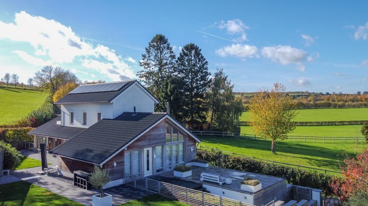 Benzenrade 26 in Heerlen foto