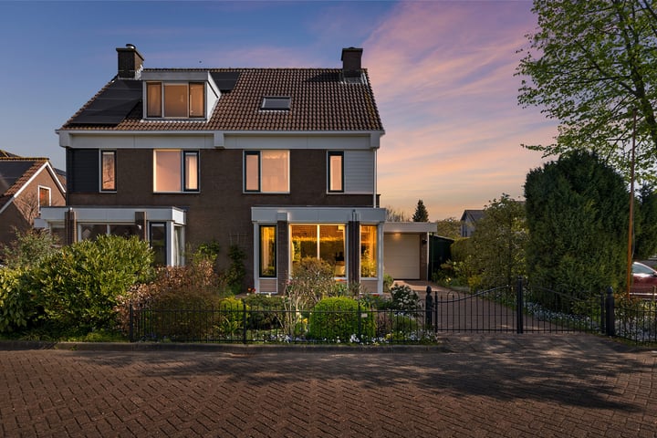 Bereklauw 23 in Monnickendam foto