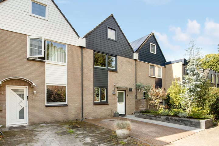 Bereklauw 5 in Maartensdijk