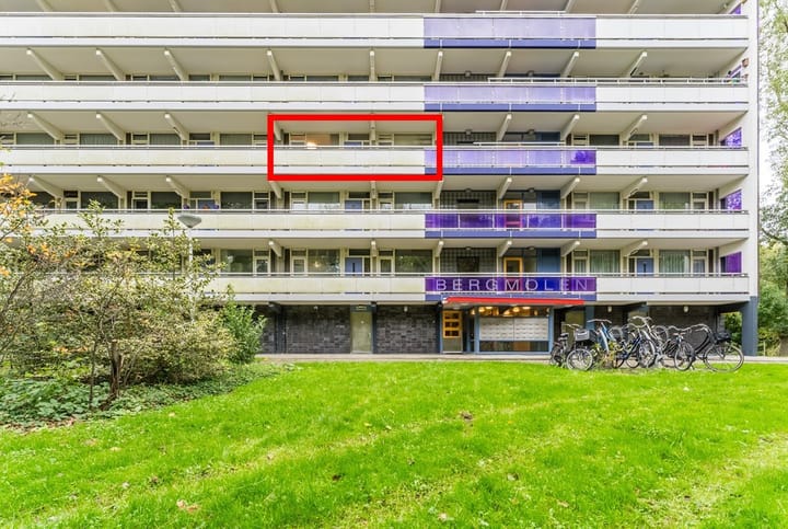 Bergmolen 23 in Amsterdam foto