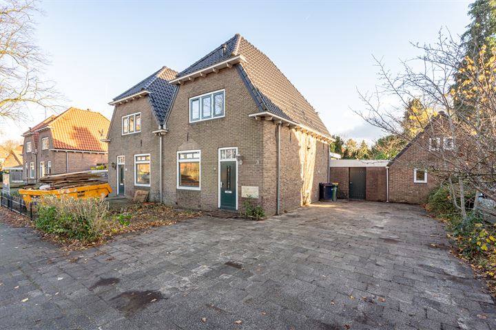 Bergweg 122 in Zeist foto