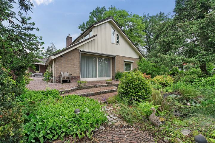 Bergweg 8b in Ommen foto